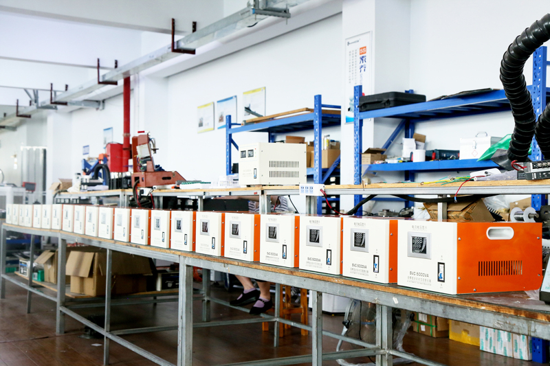 創(chuàng)穩(wěn)電氣 單相穩(wěn)壓器 出口印度市場熱銷機型