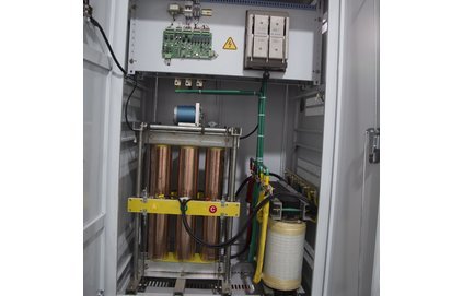 三相穩(wěn)壓器價格